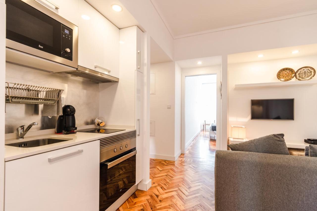 Carmo Apartments Lisbon Exterior photo