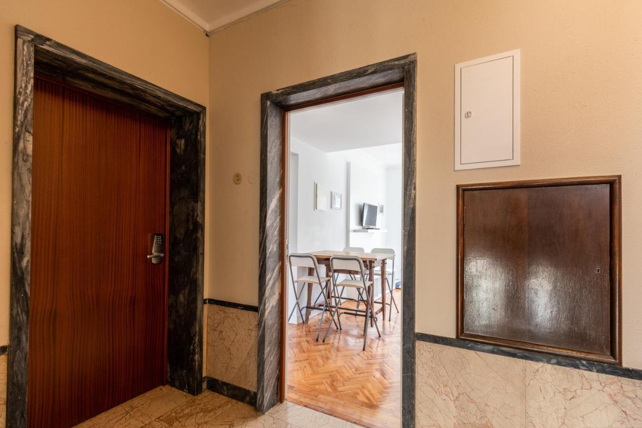 Carmo Apartments Lisbon Exterior photo