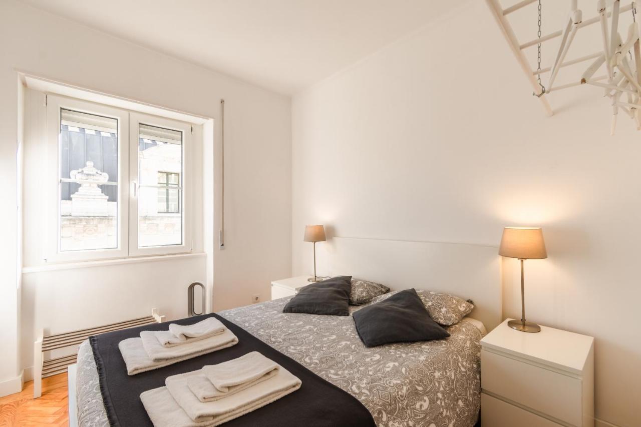 Carmo Apartments Lisbon Exterior photo