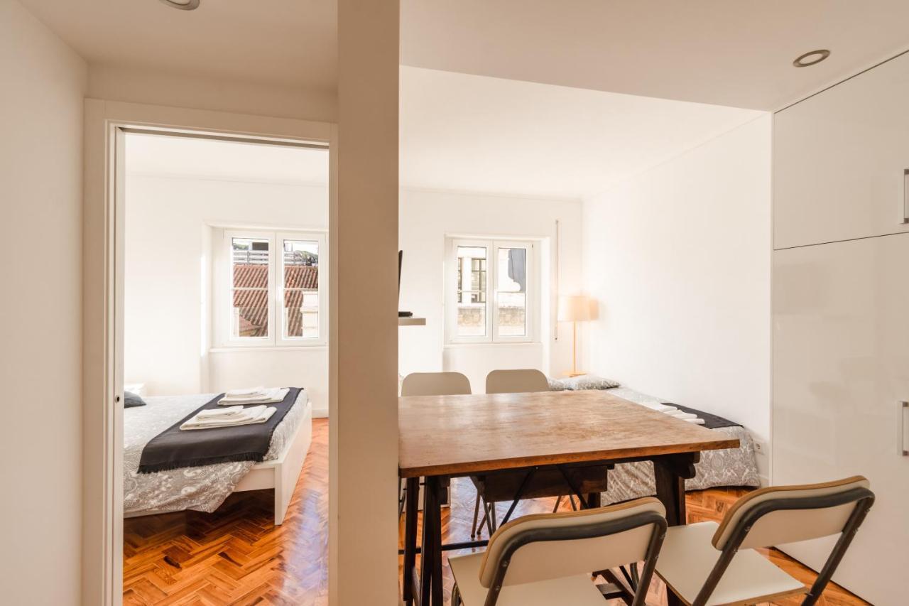 Carmo Apartments Lisbon Exterior photo